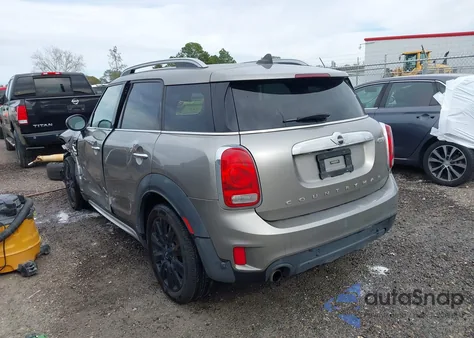 2018 Mini Countryman Cooper из США, поврежденный, VIN WMZYV5C30J3E03194